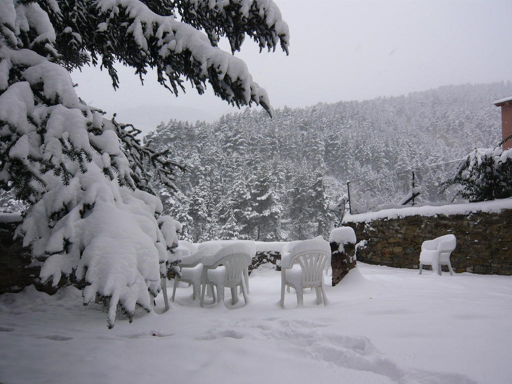 Albergue Xalet-Refugi U.E.C. La Molina Alp Exterior foto