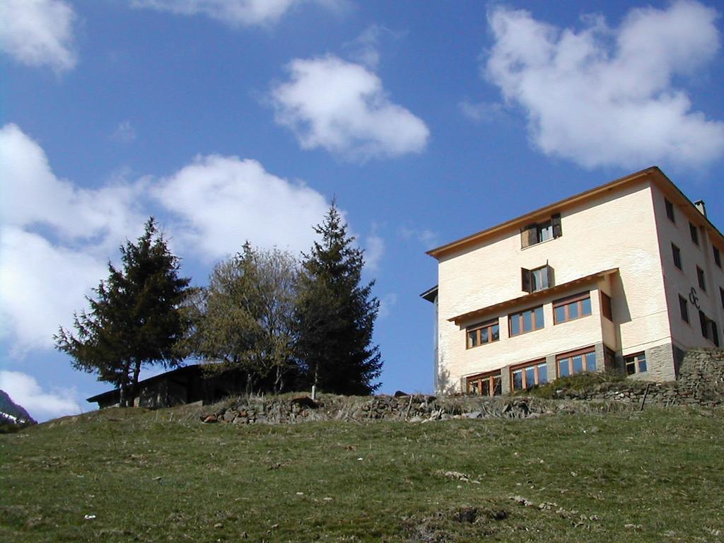 Albergue Xalet-Refugi U.E.C. La Molina Alp Exterior foto